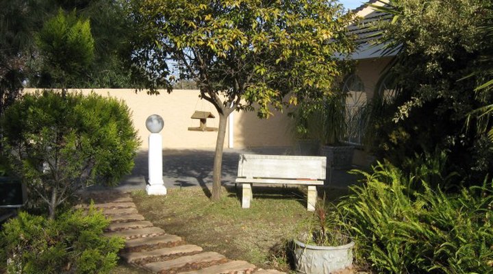 Four Nox Guest House