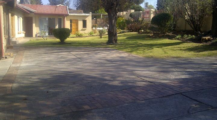 Dibelzo's Bed and Breakfast