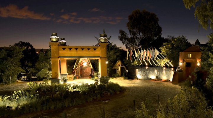 Misty Hills Country Hotel