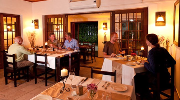 Kuru-Kuru Guest House