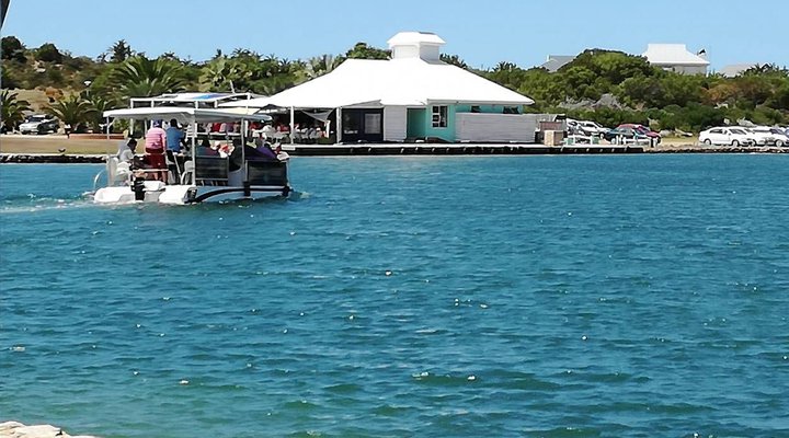 Waterside Living - Marina Martinique 1404