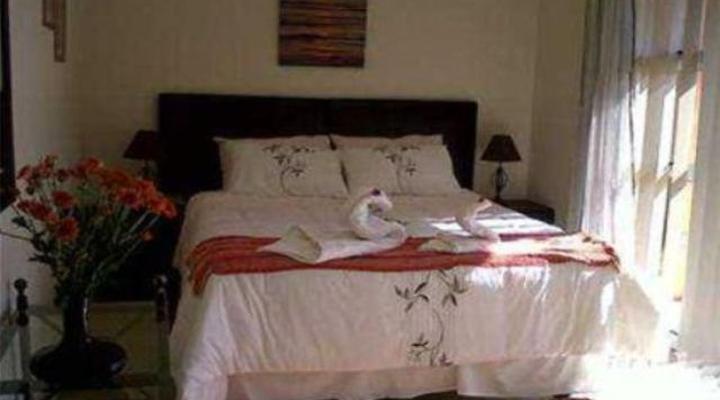 Sunset West Self-catering Guest House