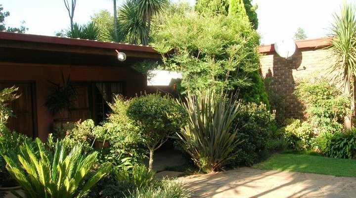 Casselli's Guest House