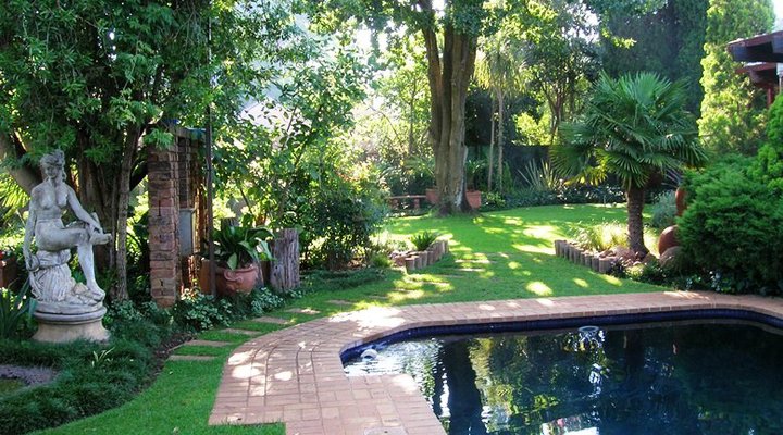 Casselli's Guest House