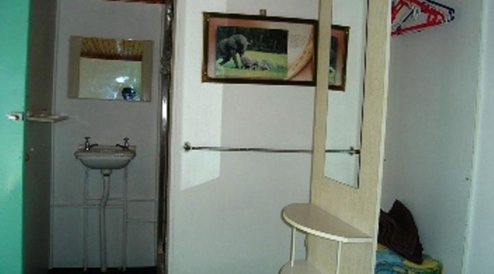 Return to Eden Houseboat