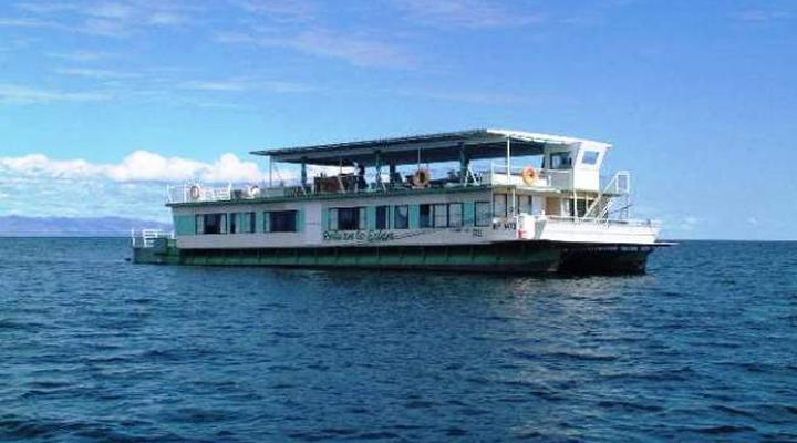 Return to Eden Houseboat