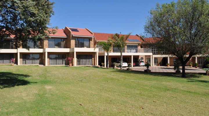 Glen Gory Manor Guest House