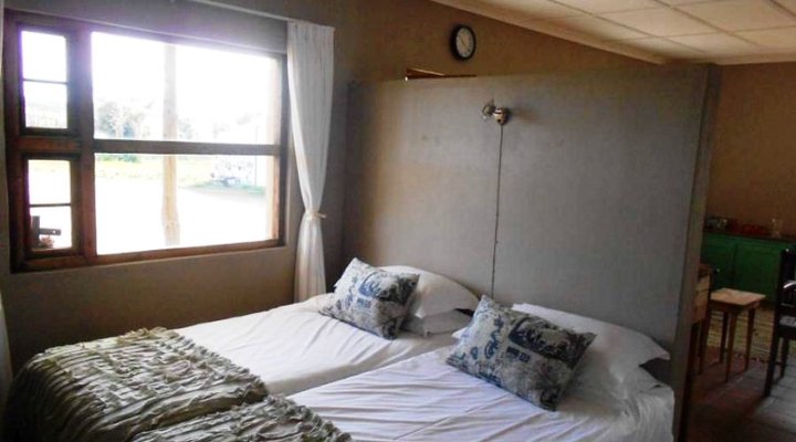 Grootvalleij Farm Accommodation- Blommehuisie