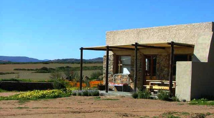 Grootvalleij Farm Accommodation- Blommehuisie
