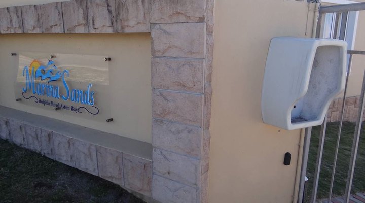 Waterside Living - Marina Sands 22