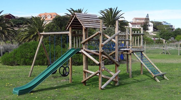 Waterside Living - Marina Sands 22