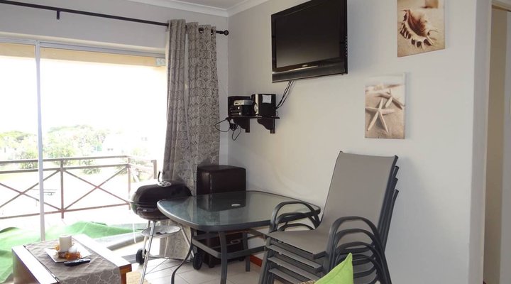 Waterside Living - Marina Sands 22