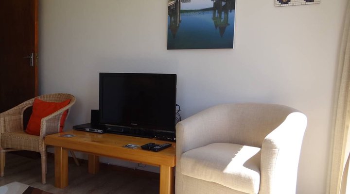 Waterside Living - Dr Mike Herholdt 28