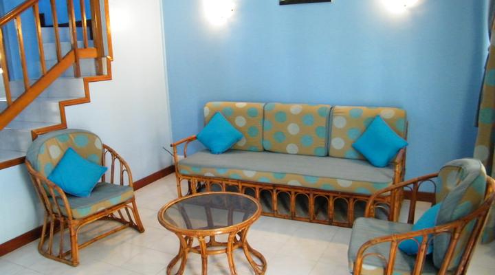 Cosi Hotel & Restaurant