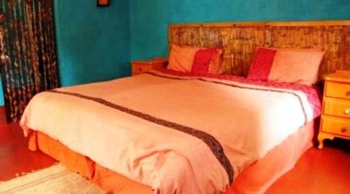 Shoestrings Backpackers Lodge