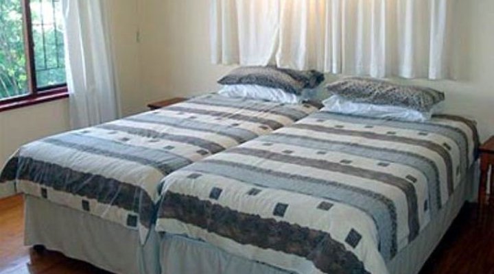 The Beach House and Beach Cabin