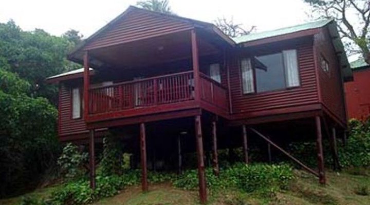 The Beach House and Beach Cabin