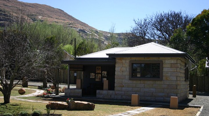 Kalm: A Colourful Place to Stay