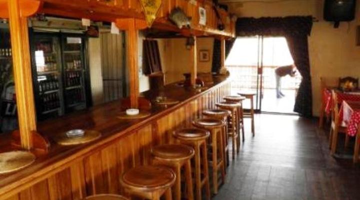 Steam Inn Pub and Grill