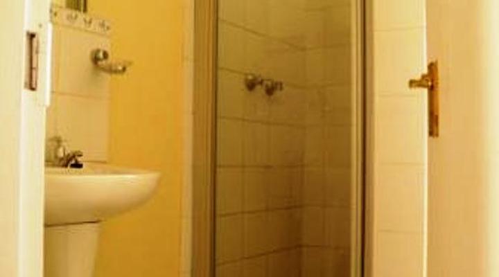 Steam Inn Pub and Grill