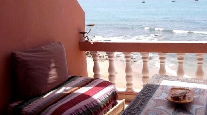 Surf N Stay Hash Bay Beachfront Apartment