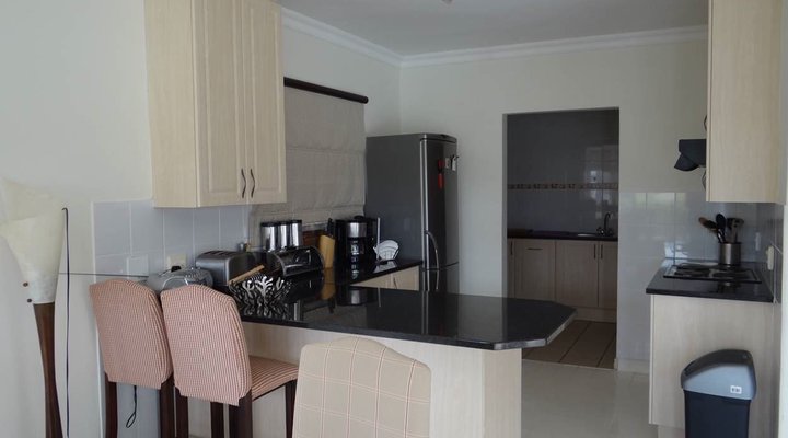Waterside Living - Marina Martinique 1304