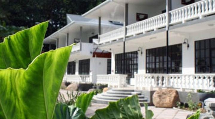 La Digue Self-catering Apartments