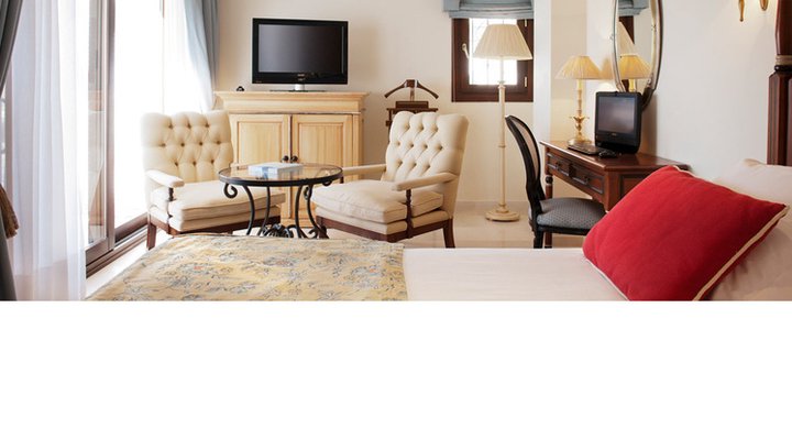 Puente Romano Beach Resort & Spa