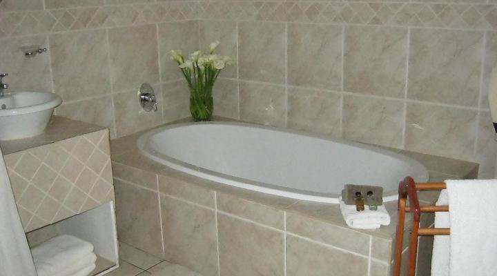 Hoopenburg Guest House