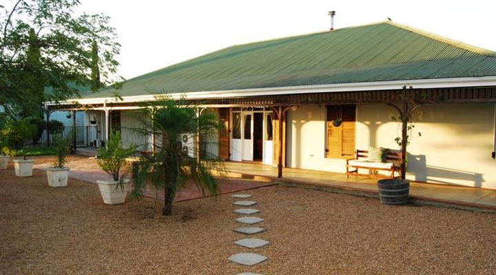 Hoopenburg Guest House
