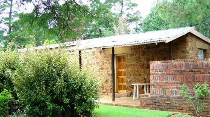 Arboretum Nursery and Guest Farm