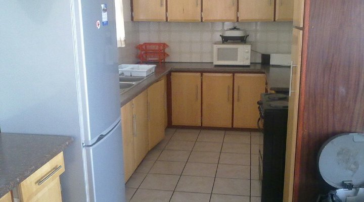 Great Outlook House and Flat