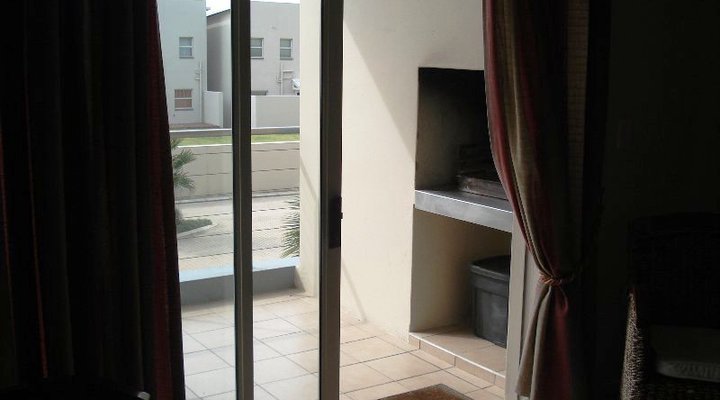 Ellis Self-catering: La Palma Villa Flat C13