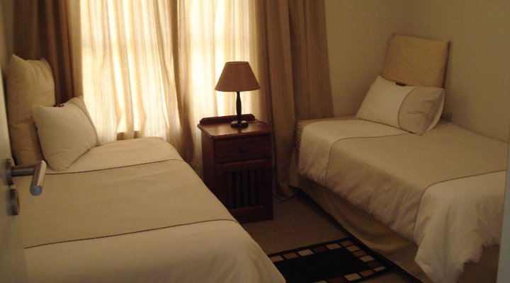 Ellis Self-catering: La Palma Villa Flat E24