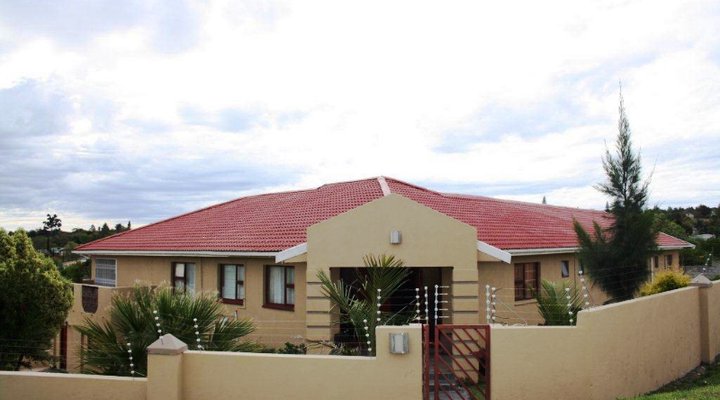 Ikamva Lodge