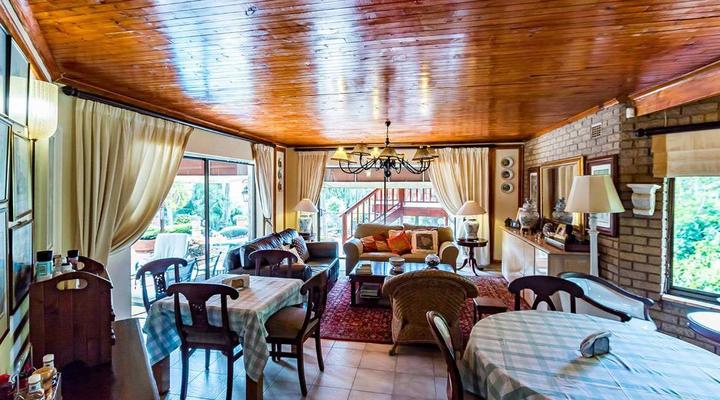 Palm Lodge Guest House