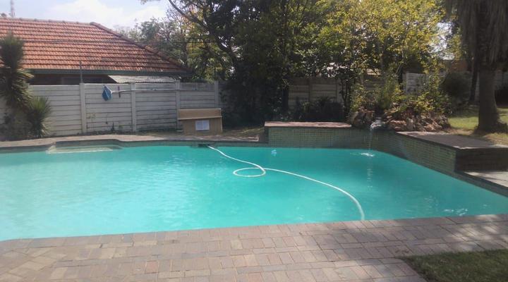 Fourways Backpackers Lodge 