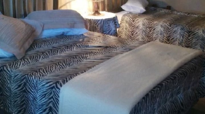 LeNgwenya Private Game Lodge