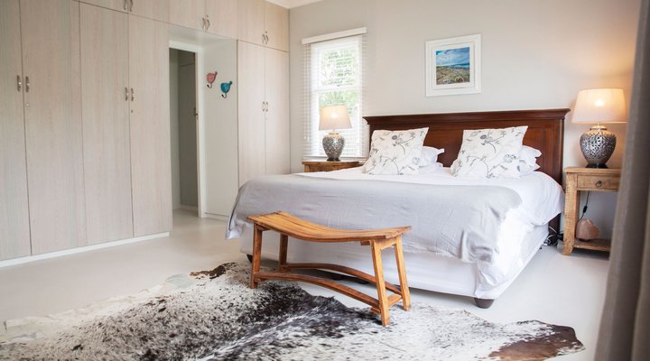 Old Kom Beach Cottage