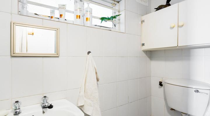 Constantia River Cottage