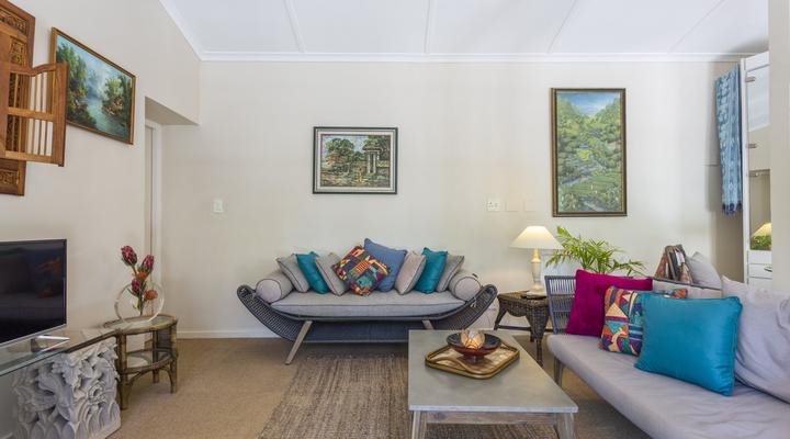 Constantia River Cottage