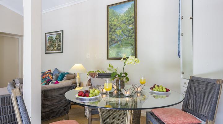 Constantia River Cottage