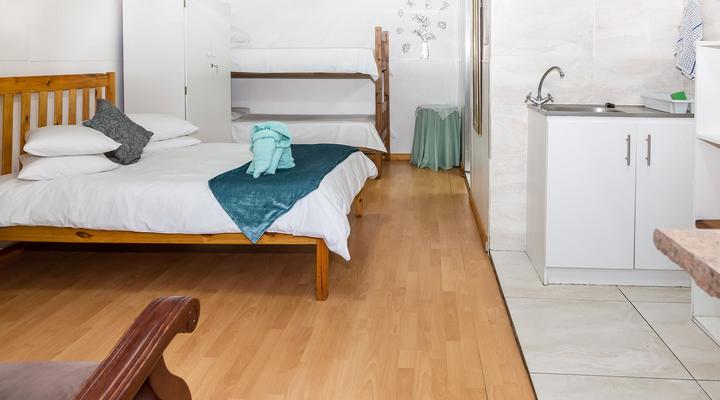 De Helling Self-catering