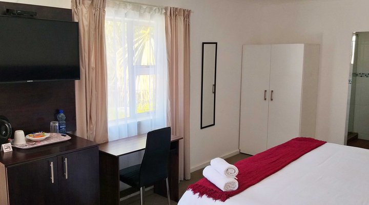 Uhuru guest house