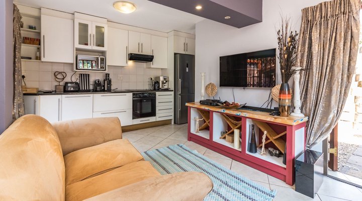 Hillside Guesthouse
