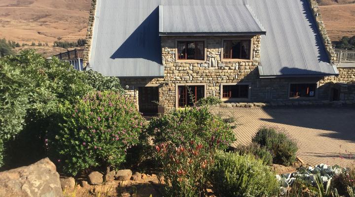 Amanzi Country Manor