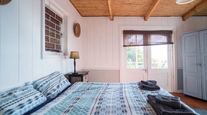 The Whale Cove Cottage