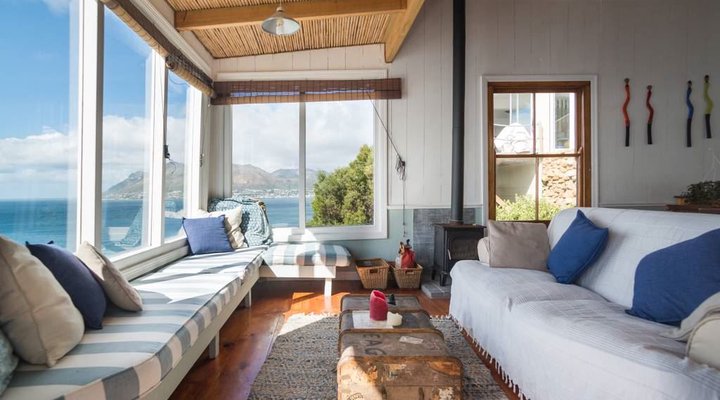 The Whale Cove Cottage