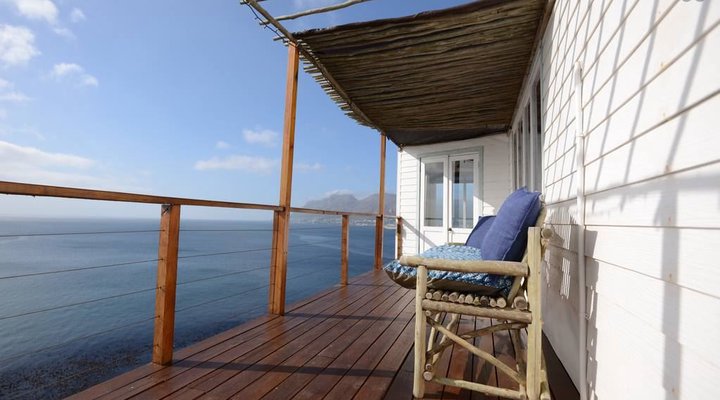 The Whale Cove Cottage