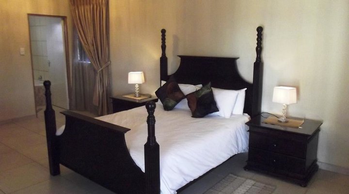 In Town Guest Lodge 